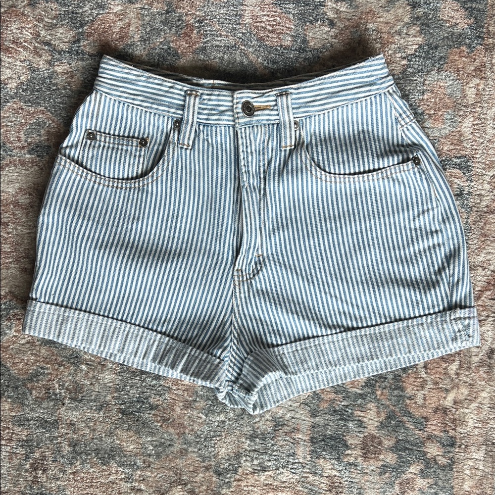 Vintage UNIONBAY Blue & White Striped High-Waist Shorts